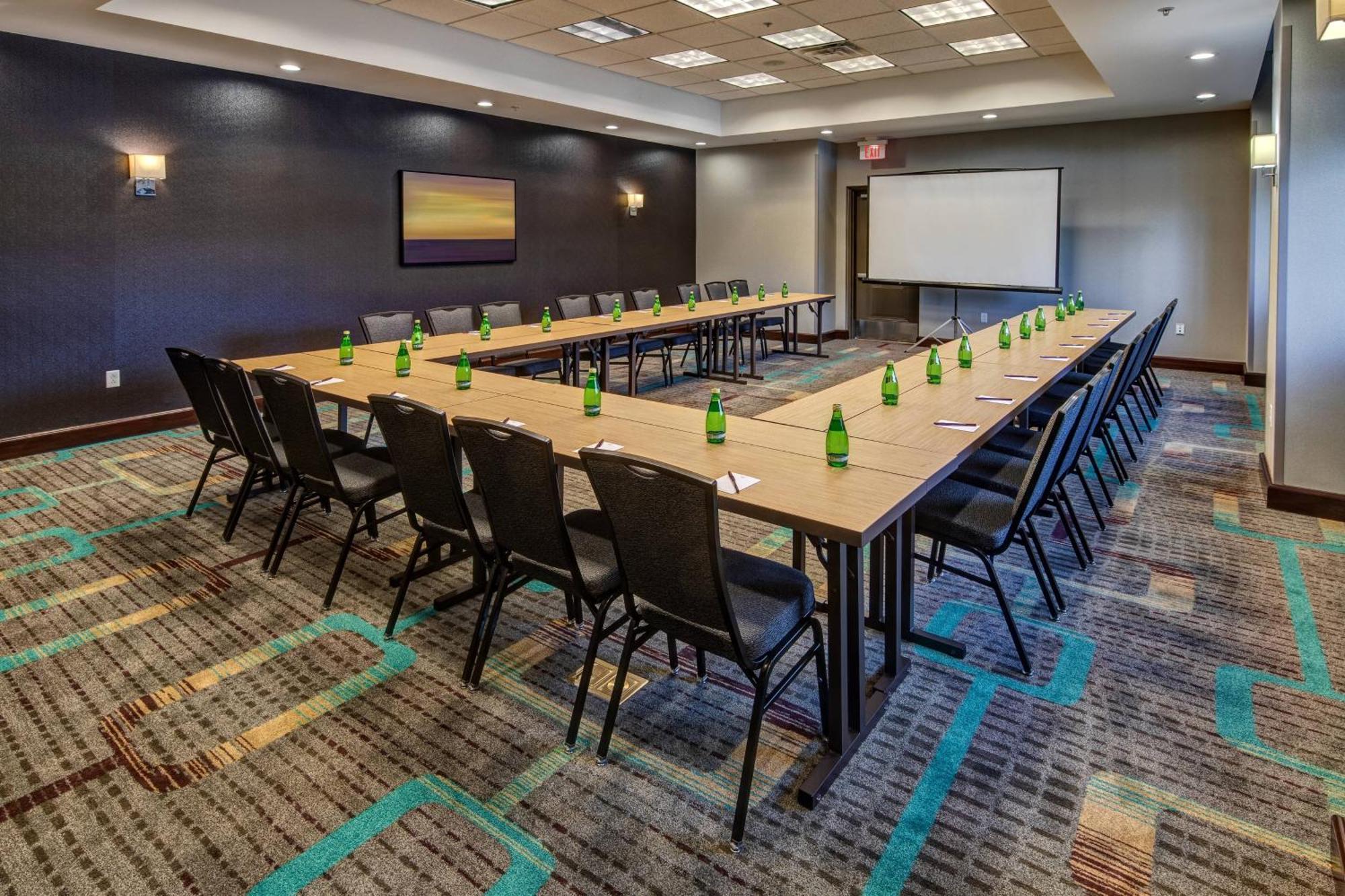 Residence Inn Norfolk Downtown Экстерьер фото
